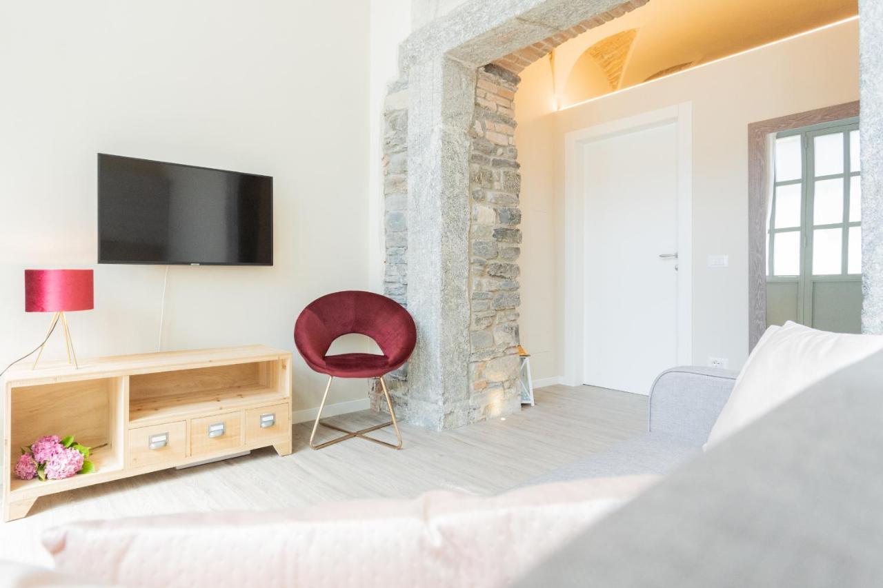 Romantic Escape City Centre With Jacuzzi & Parking By Rent All Комо Екстер'єр фото