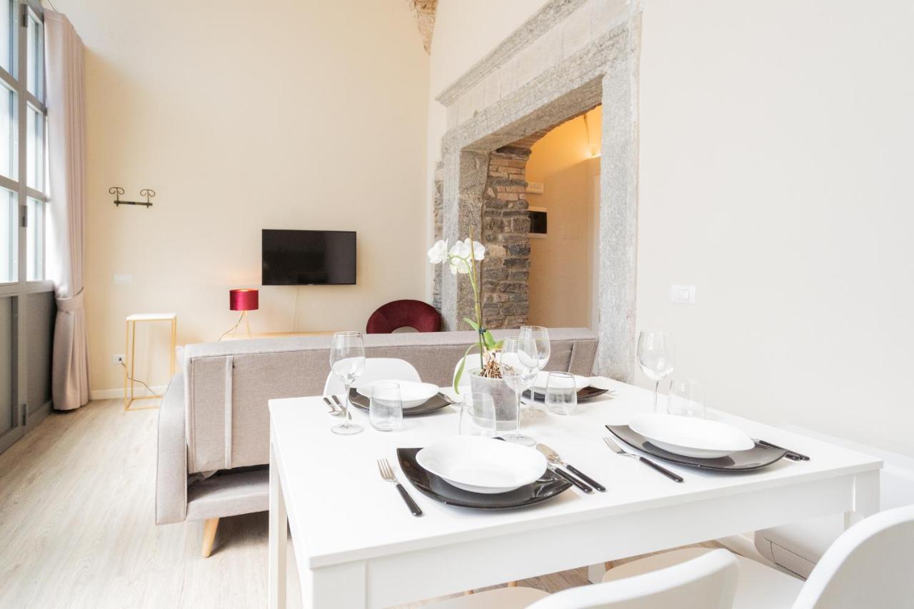 Romantic Escape City Centre With Jacuzzi & Parking By Rent All Комо Екстер'єр фото